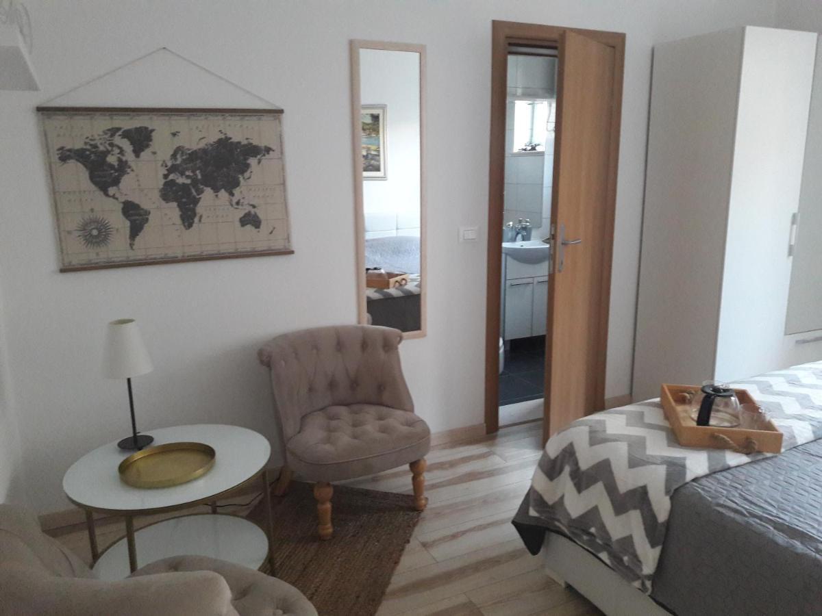 Apartment Tea Primošten Exteriör bild