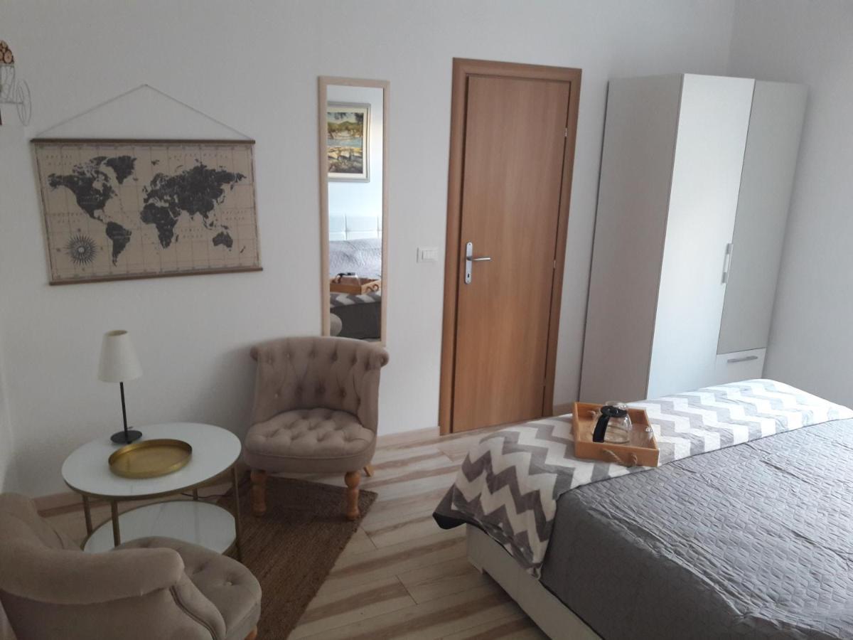 Apartment Tea Primošten Exteriör bild