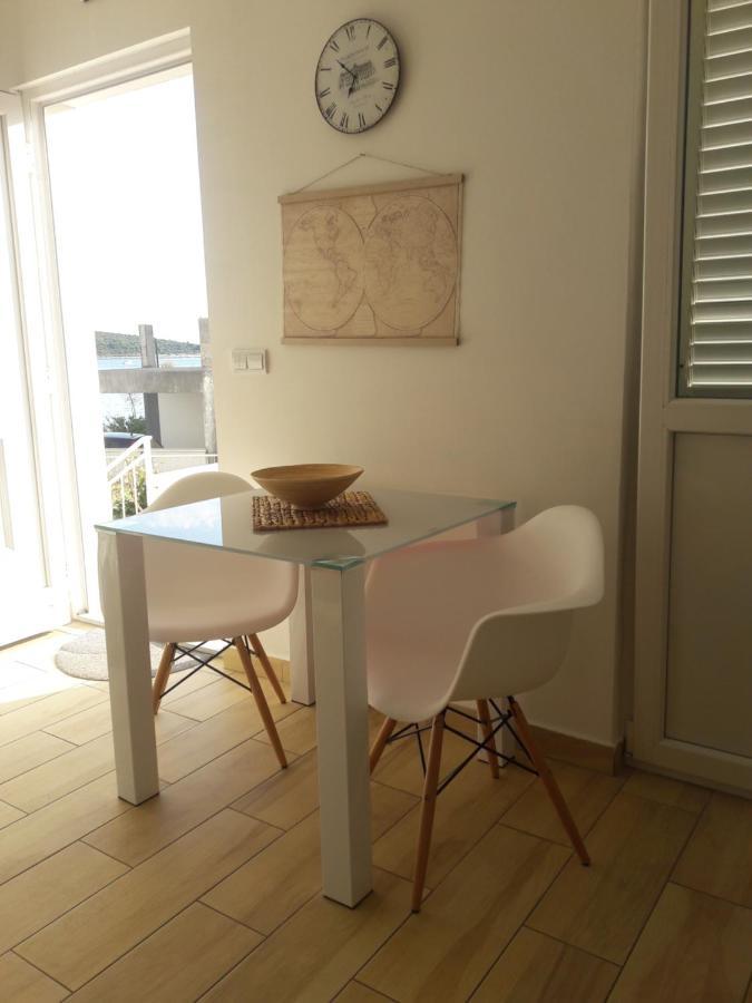 Apartment Tea Primošten Exteriör bild