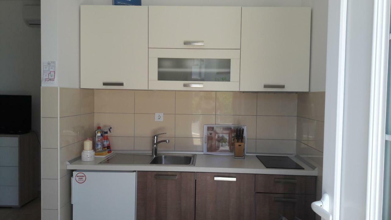 Apartment Tea Primošten Exteriör bild